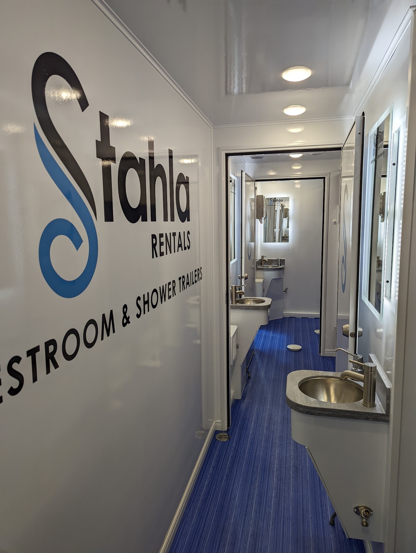 Shower and Restroom Trailer Rentals 1683218893 PXL 20220317 202540750 - Discover the Benefits of Renting an Enclosed Trailer with Shower and Toilet