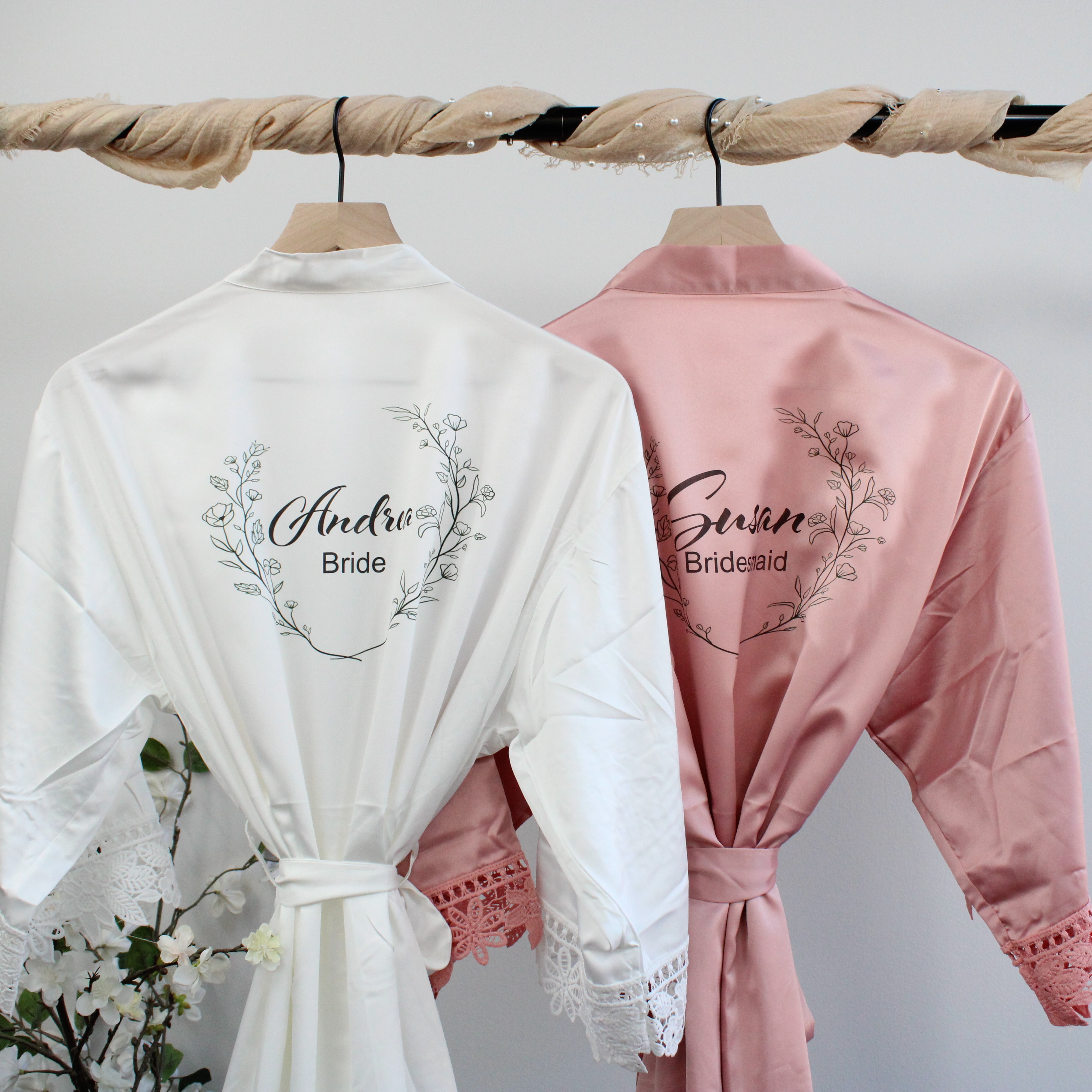 The 20 Best Bride & Bridesmaid Robes of 2021 - Nouba - The 20 Best Bride &  Bridesmaid Robes of 2021