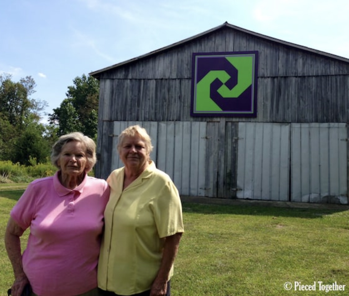 Donna Sue Groves and mother with first barn quilt