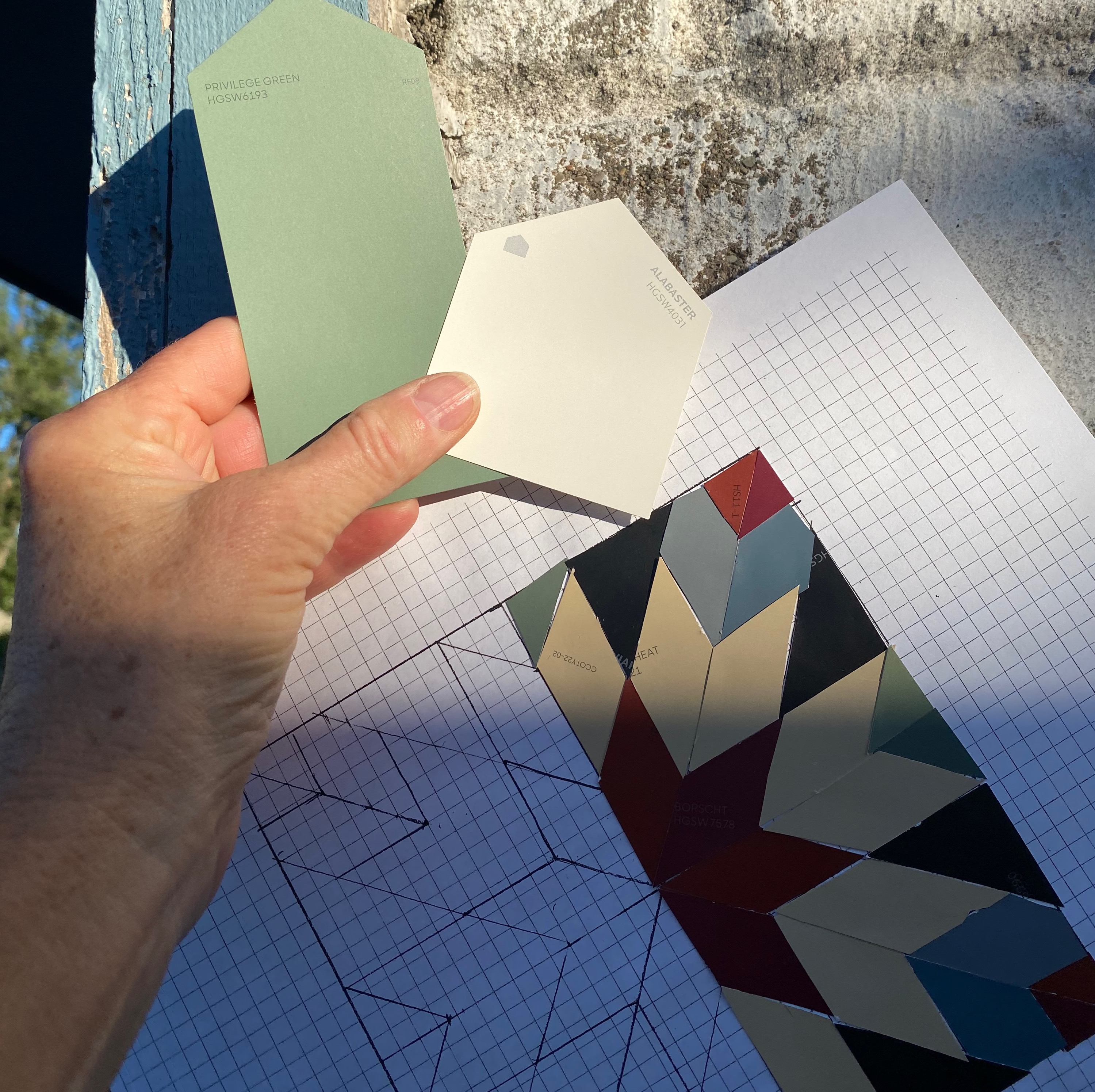 Exterior paint colors with sample barn quilt pattern