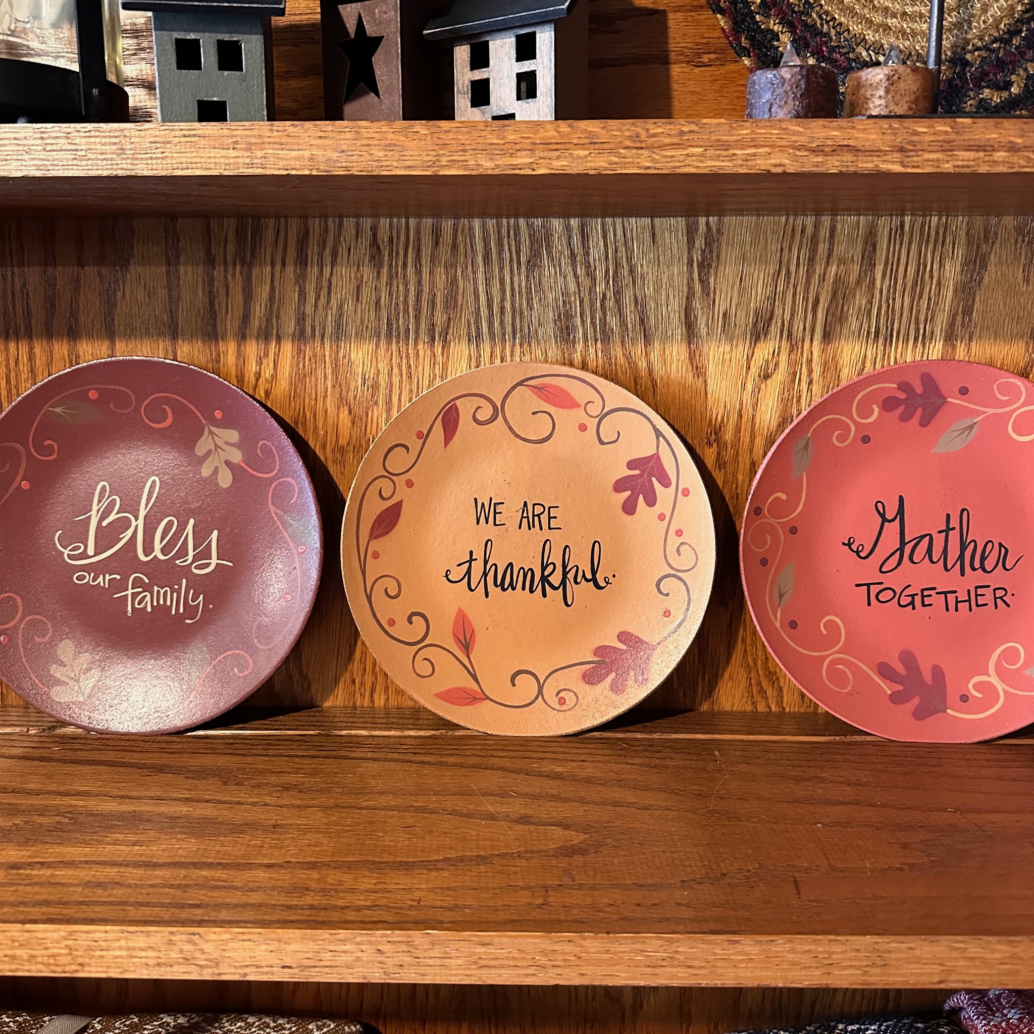 gather, bless, and thankful plate set