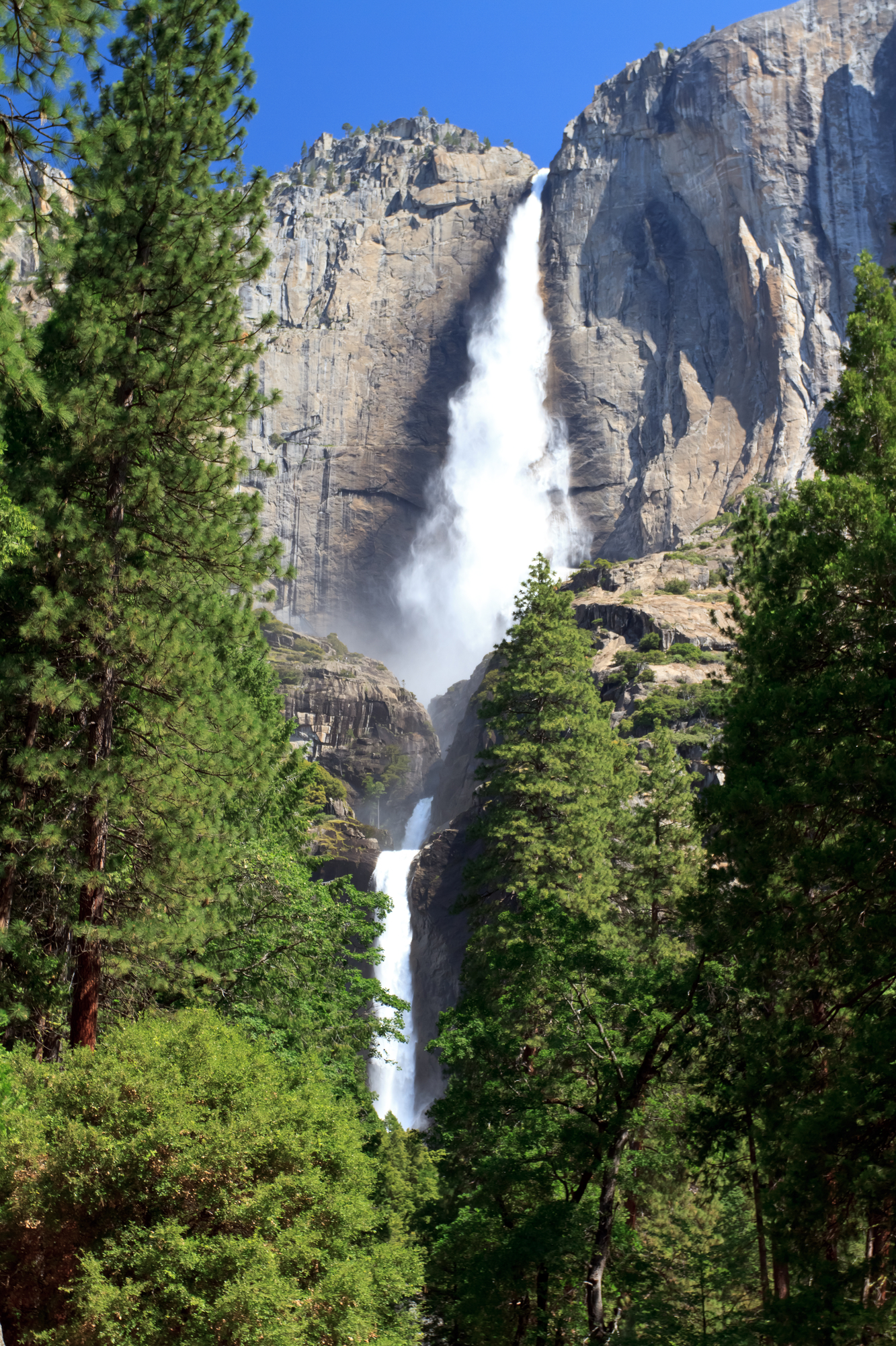 Upper and lower Yosemite Falls