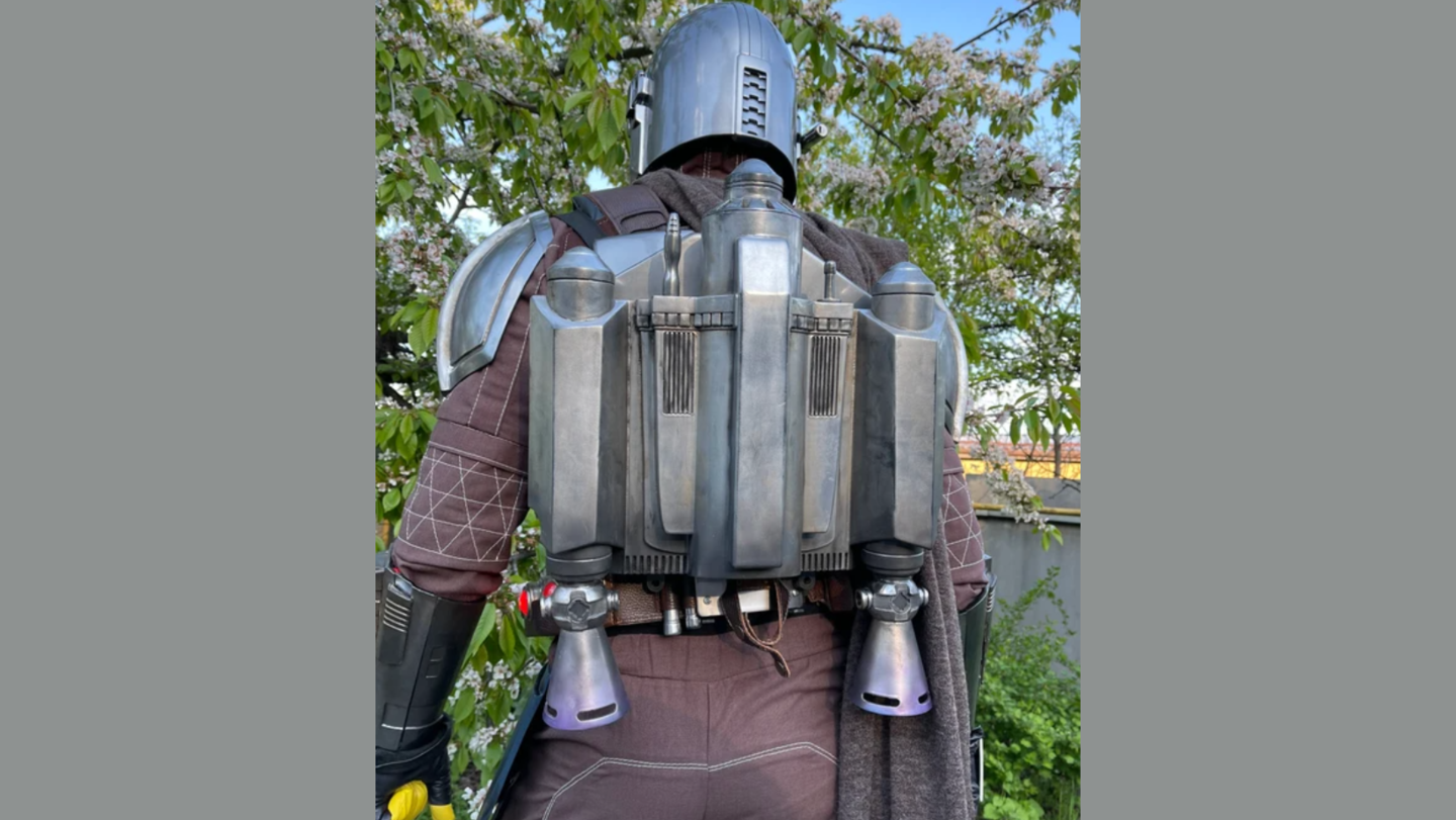 mandalorian cosplay armor