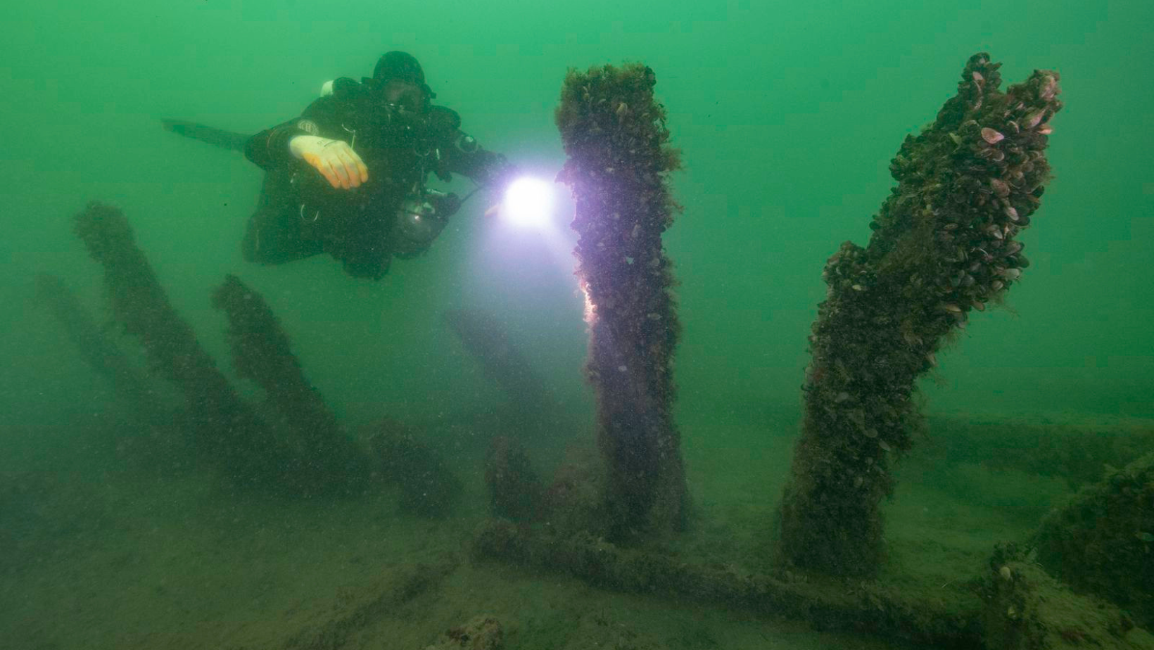 600-Year-Old Royal Ship Of Henry V Found Buried In Hampshire River