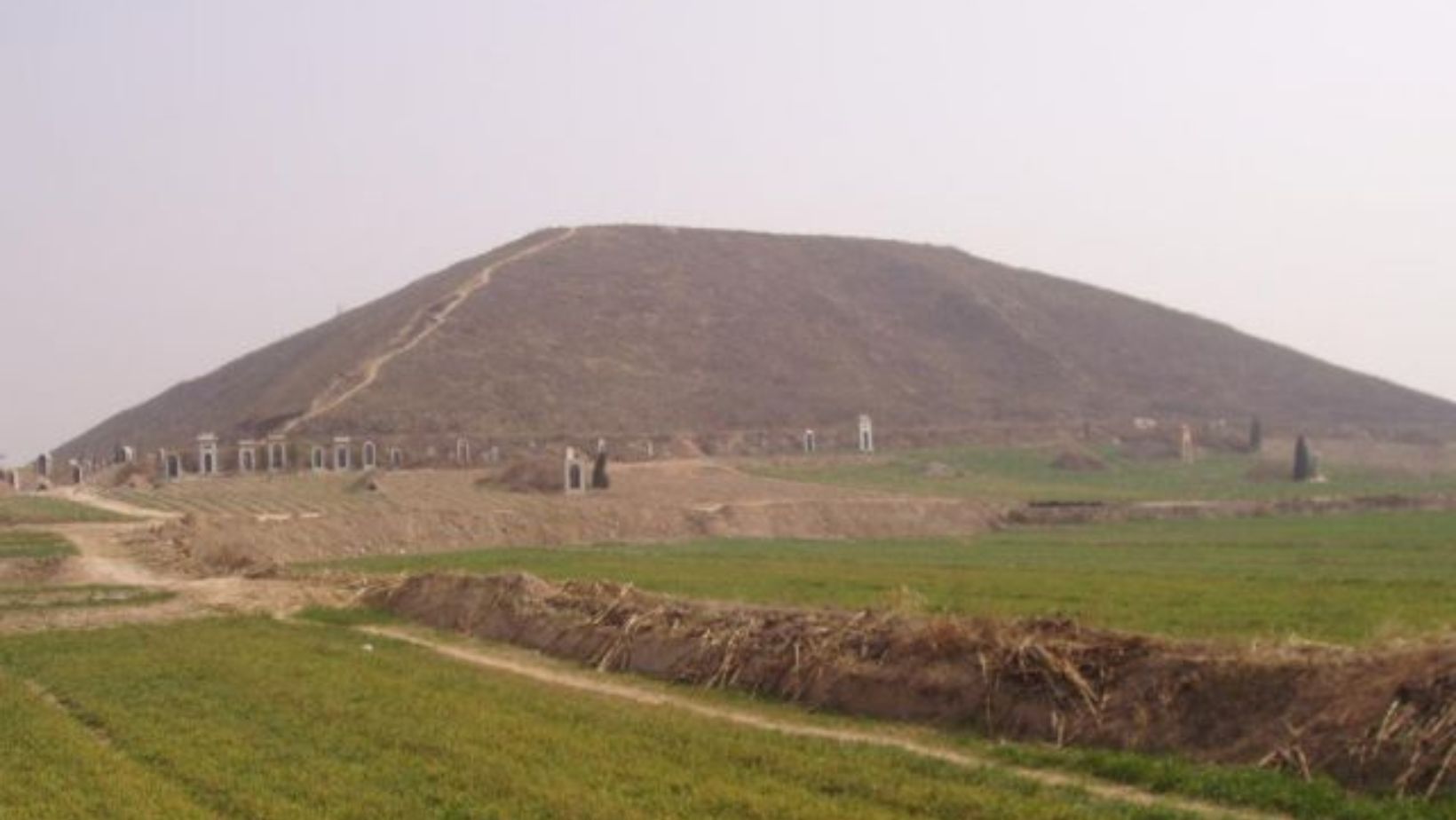 Chinese Pyramids