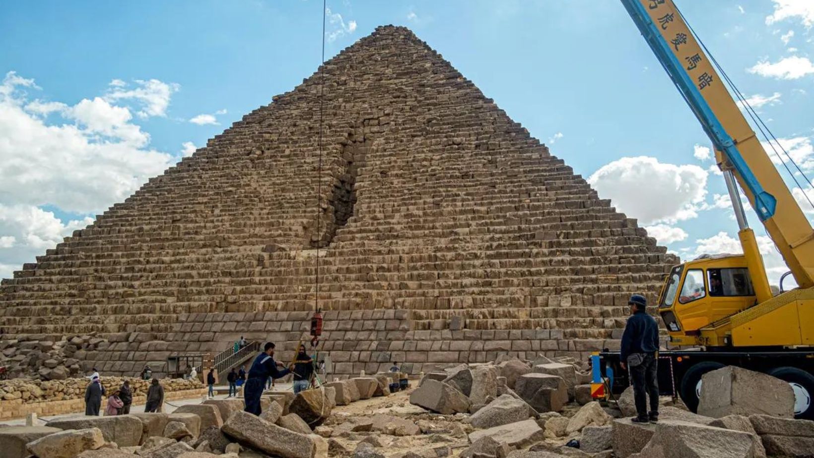 Impact of pyramids on tourism